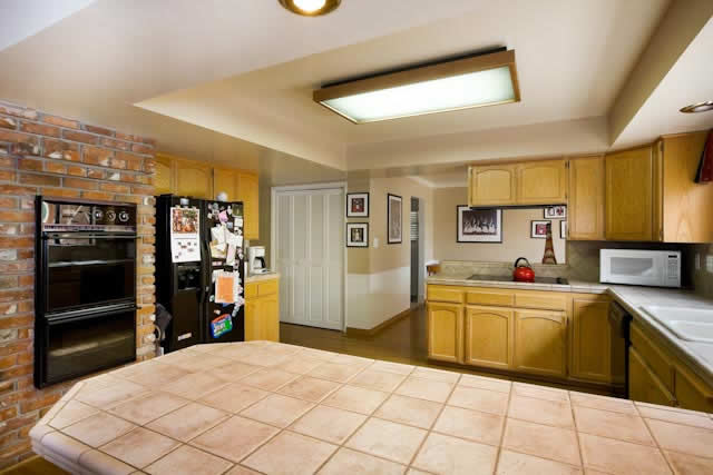 Manzanita Reno Remodel - Kitchen (Before)